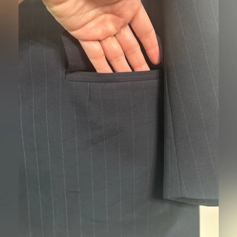 Brooks Brothers Wool Navy Blue gray Pinstripe Blazer Sportcoat Suit Jacket